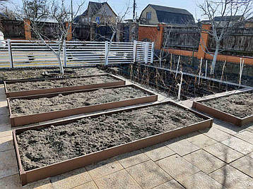 Наші високі голландські грядки