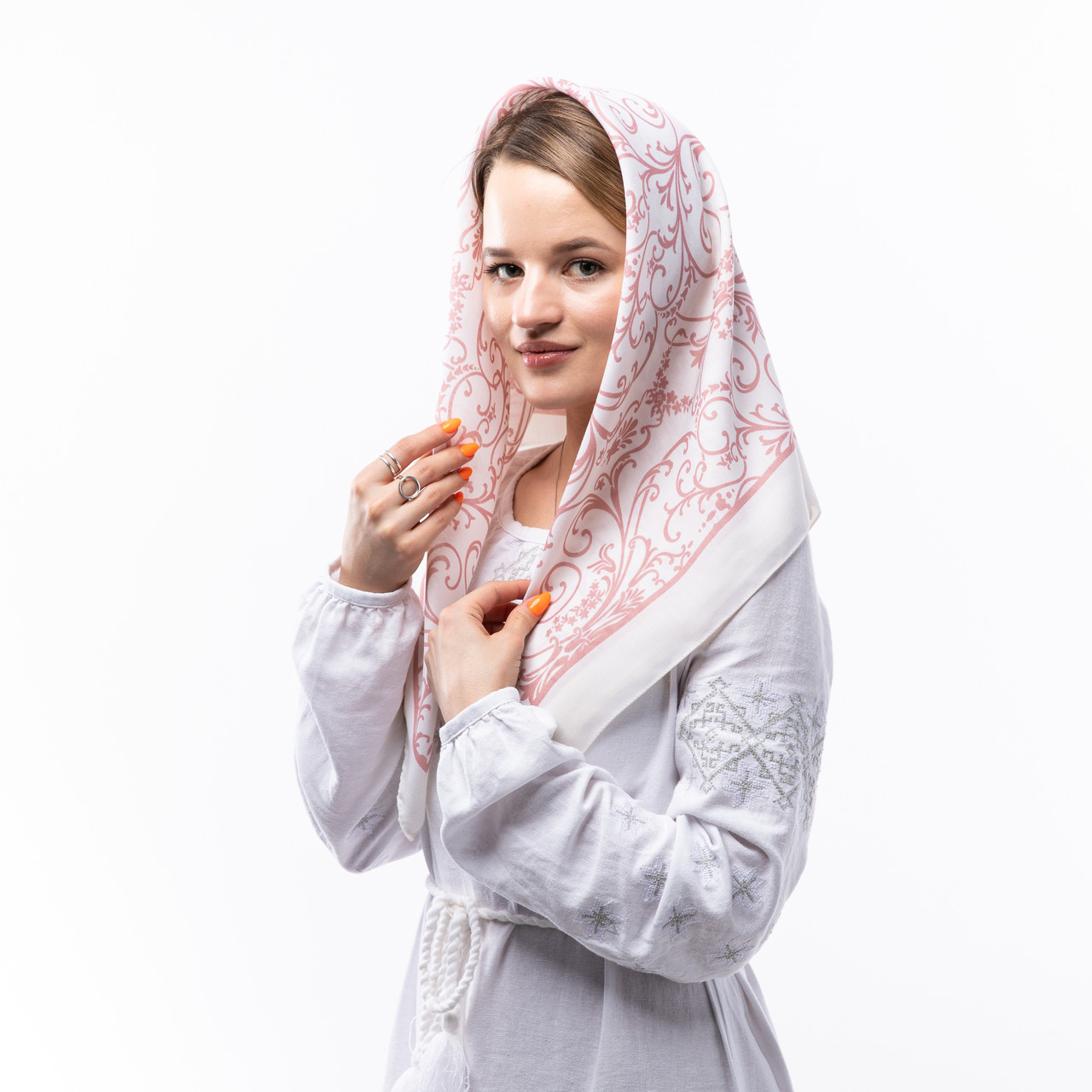 Тонка кашемірова хустка 75х75см Молочна