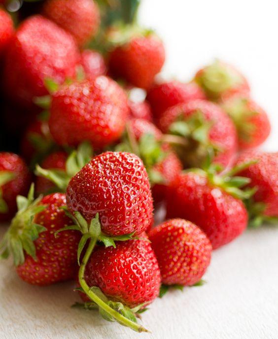 Віддушка для антисептиків, санітайзерів Strawberry (Полуниця)