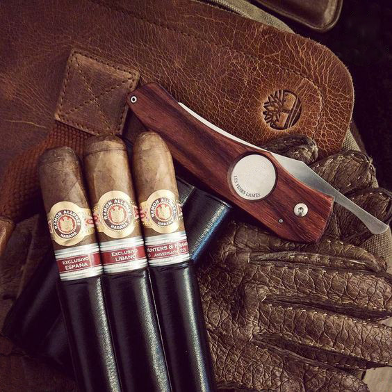 Віддушка для антисептиків, санітайзерів Tobacco and Leather with Red Fruit (Тютюн та Шкіра з червоним фруктом)