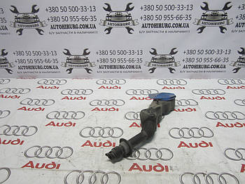 Горловина бачка омивача AUDI A6 C6 (4F0955452)