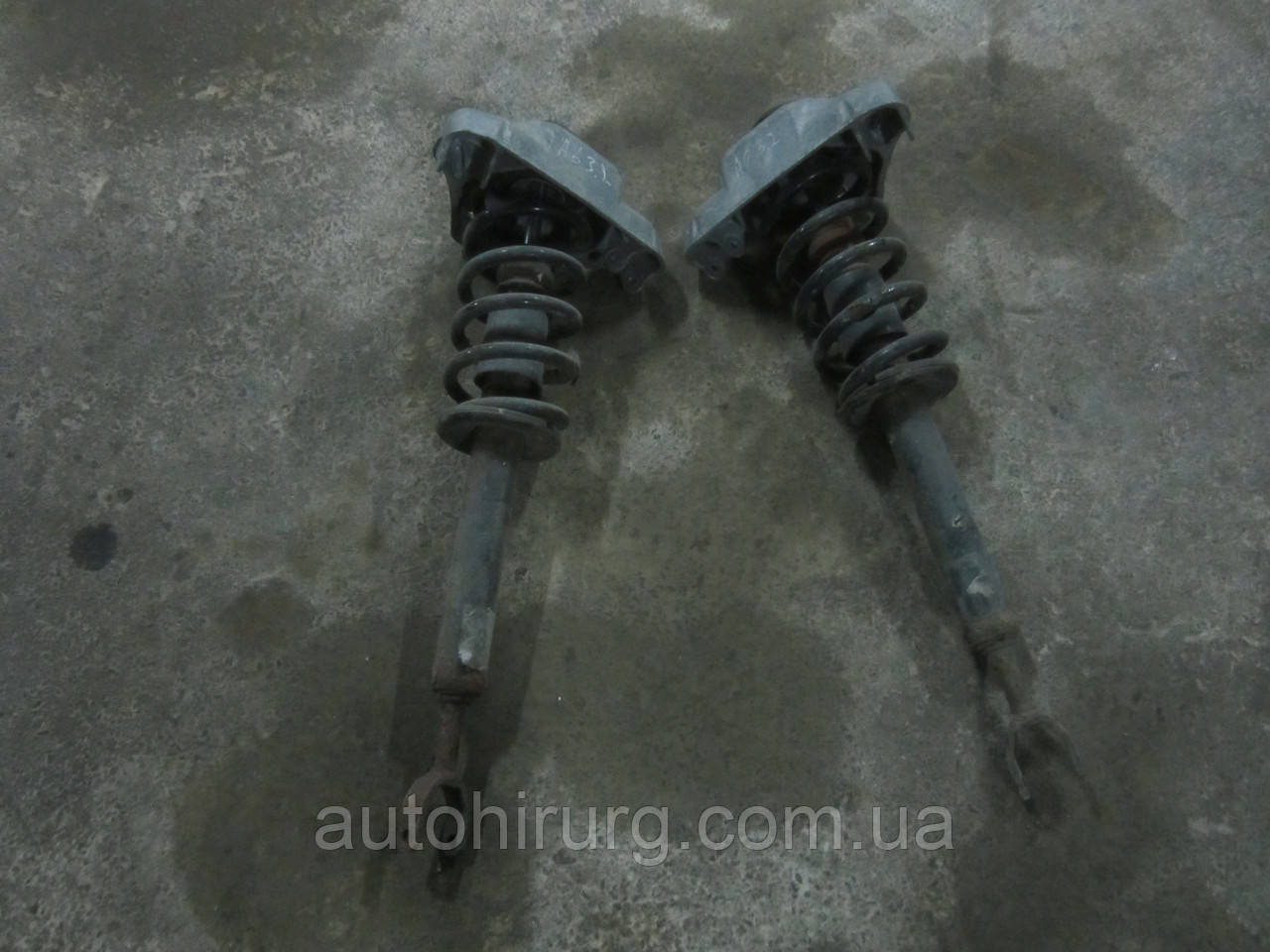 Передня стійка AUDI A6 C6