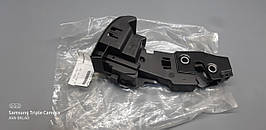 Замок сидіння задній лівий оригінал