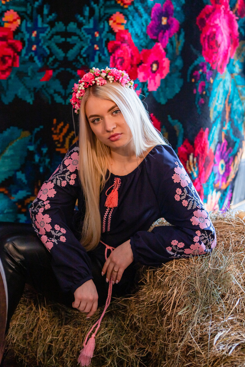 Вишиванка жіноча Квіткова шифон синьо-рожева, фото 1