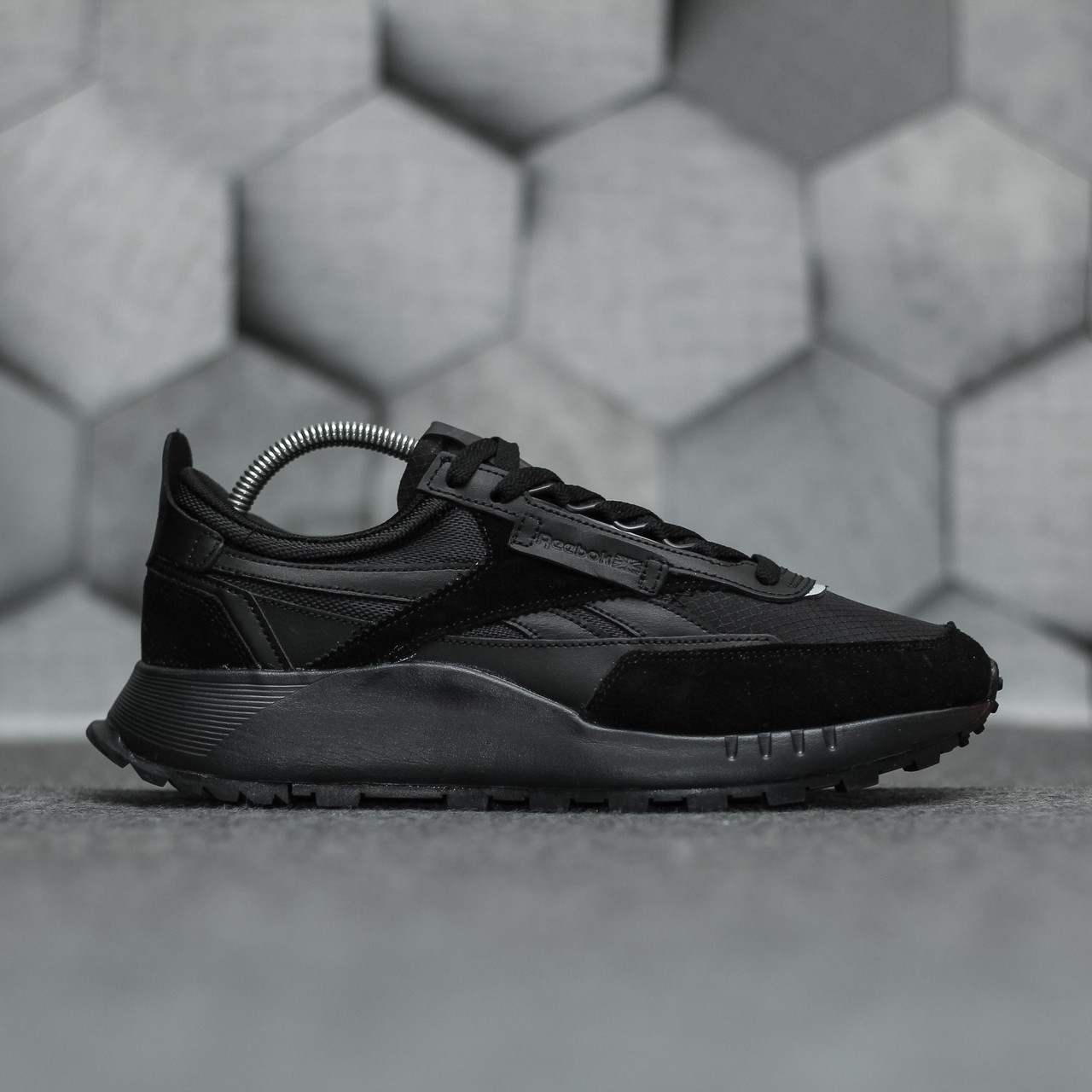Reebok leather noir on sale