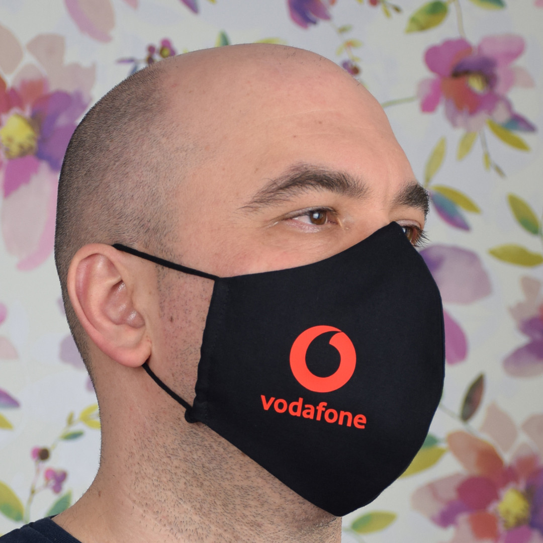 Маска з логотипом Vodafone двошарова. Відсилання на день замовлення