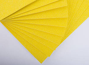 Фоаміран з глітером АВ перлиновий лист 2мм (24х24см), колір - жовтий