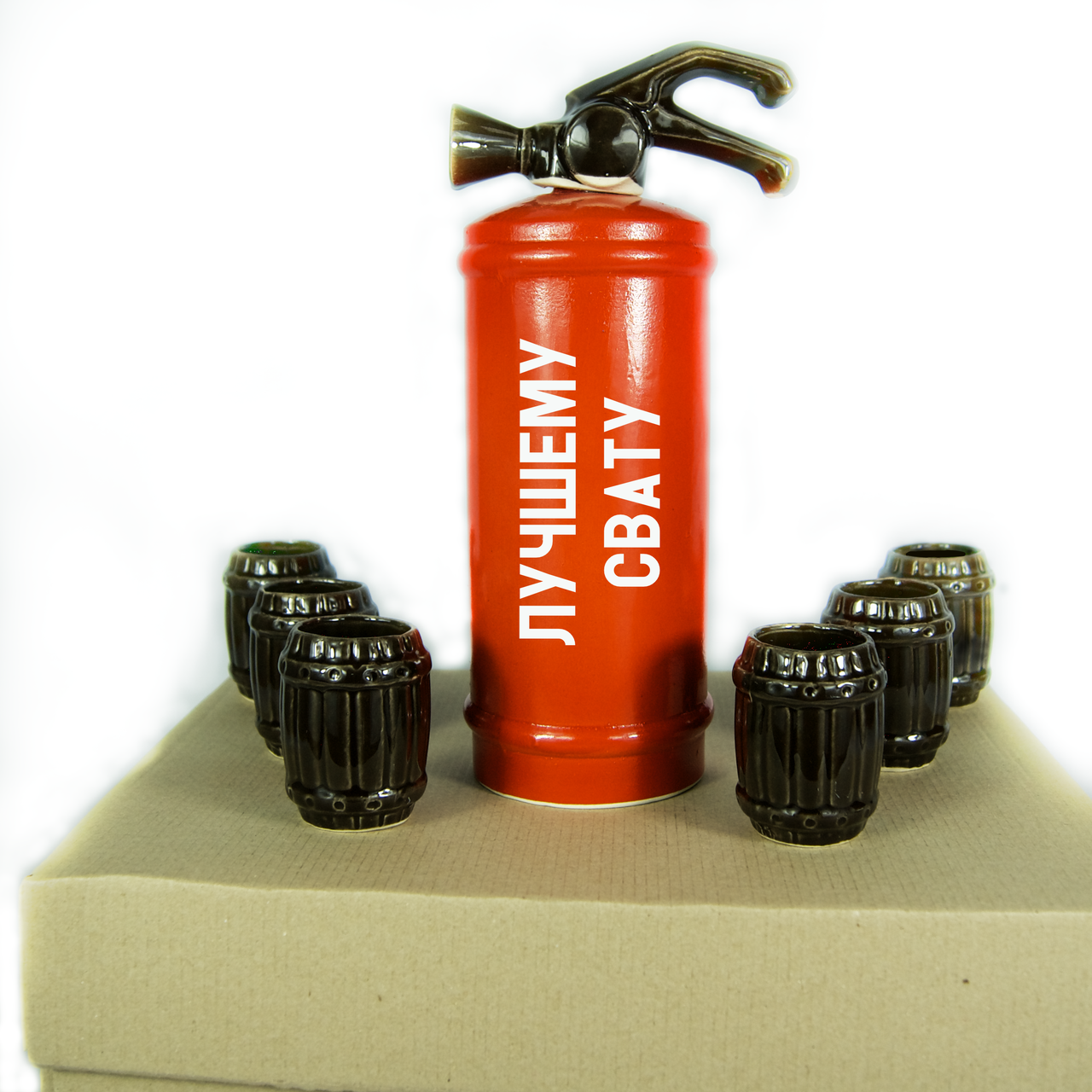 Огнетушитель-бар красный "Лучшему свату" подарочный набор в красивой упаковке. Огнетушитель + 6 рюмок.