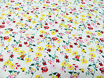 Тканина штапель білого кольору з квітковим принтом
