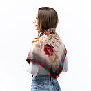 Атласна хустка з квітковим принтом 90х90см Бежева, фото 3