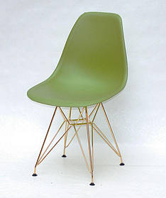 Стілець Nik GD-ML зелений 31 на золотих металевих ніжках, дизайн Eames DSR Eiffel Gold Leg