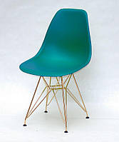 Стул Nik GD-ML зеленый 43 на золотых металлических ножках, дизайн Eames DSR Eiffel Gold Leg