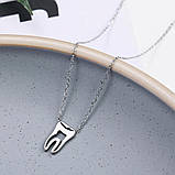 Кулон Зуб сріблястий на ланцюжку, фото 3