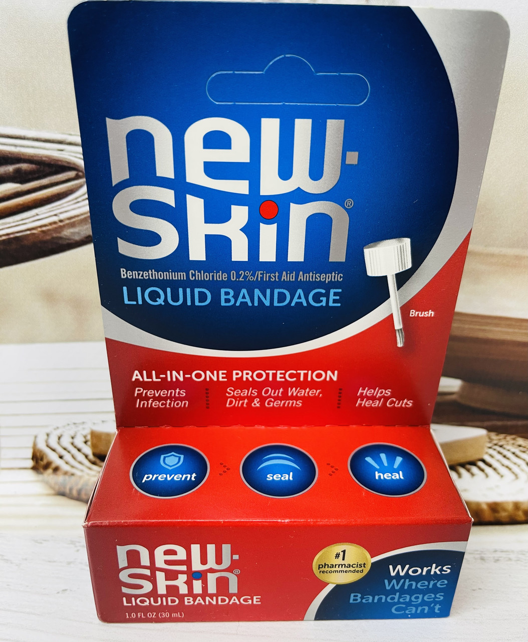 Рідкий пластир з кісточкою NEW SKIN liquid bandage