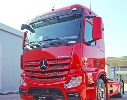 Тягач Mercedes-Benz 1853 LS 4x2, фото 1