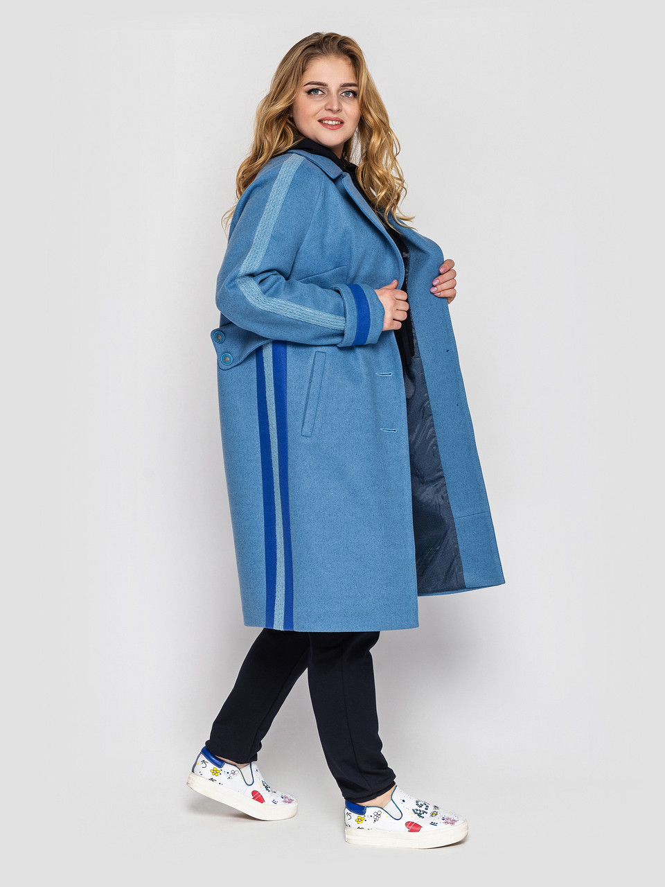 Демісезонне оригінальне жіноче пальто з кашеміру на підкладці розміри 52 54 56