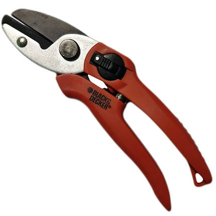 Садовий секатор з коваделком Black & Decker / Блек енд Декер BD1124, фото 1