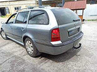 Фаркоп SKODA OCTAVIA A4 4x4 універсал 2001-2011