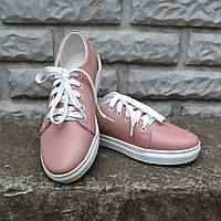 Шкіряні кросівки