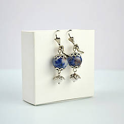 Содаліт, кахолонг. Сережки з натурального каменю Мудрість.