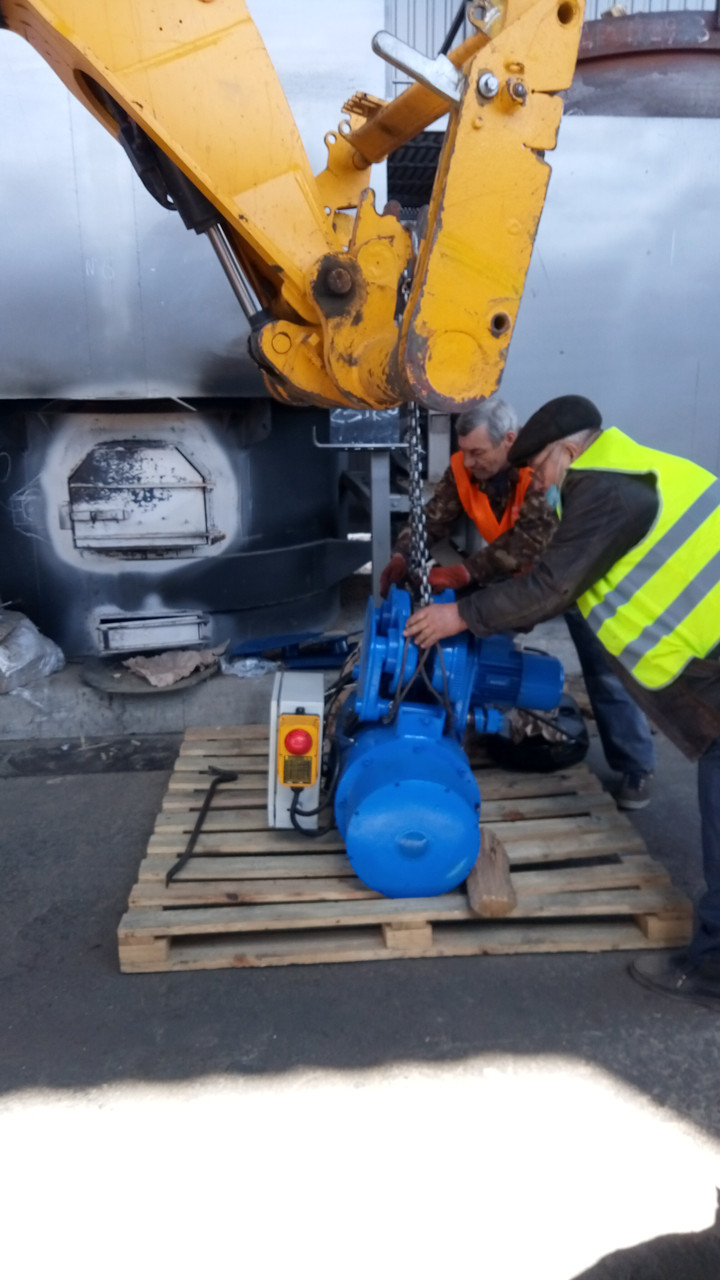 Монтаж ельфера вантажністю 2 тонни, під'єднання кафера г/п 2000 кг, фото 1