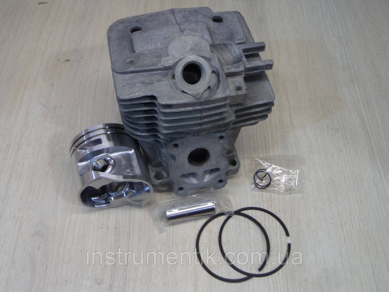 Циліндр з поршнем для MS 441 winzor