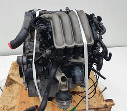 Двигун Volkswagen PASSAT 2.0 4motion AZM