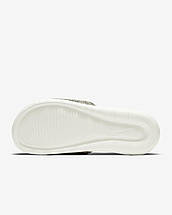 Шльопанці жіночі Nike Victori One Women's Print Slide CN9676-007, фото 2