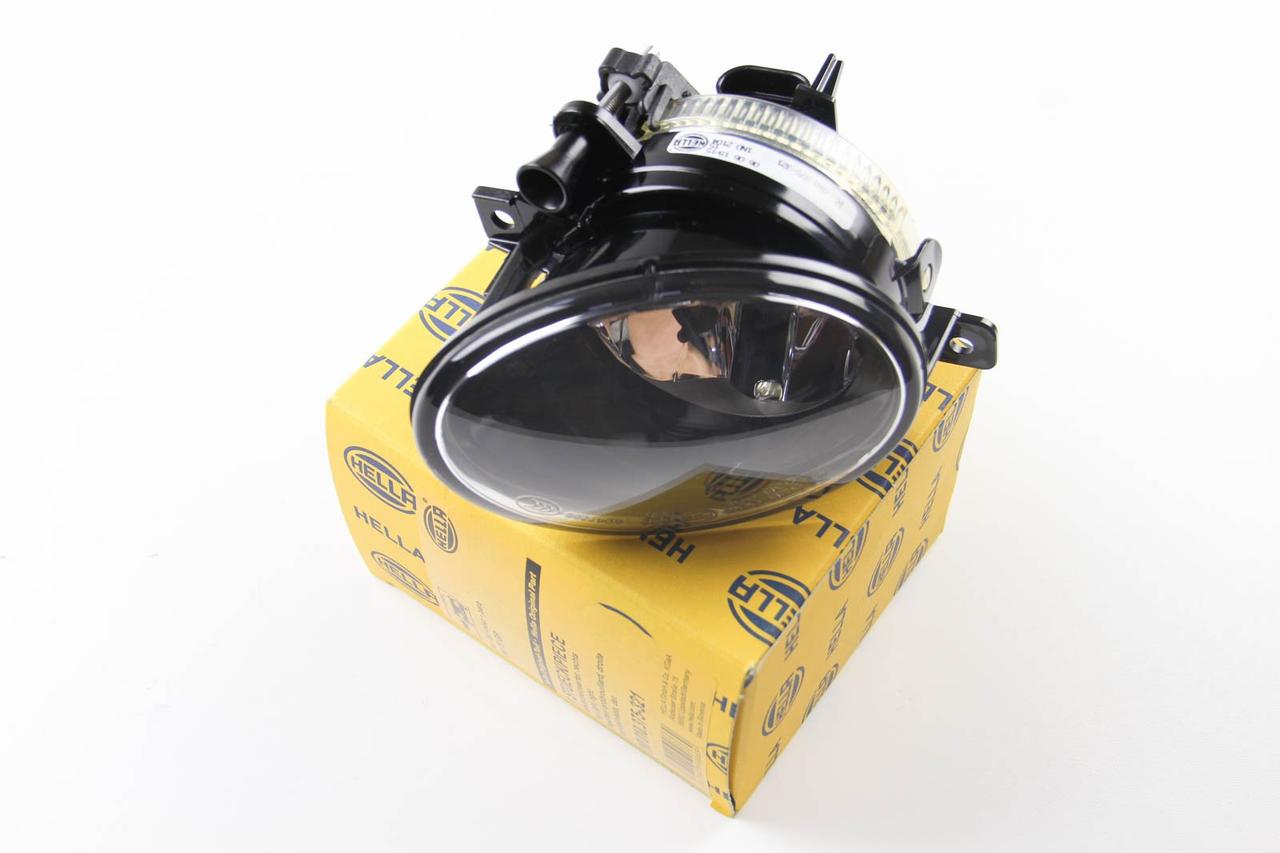 Права фара протитуманна VOLKSWAGEN T5 09-15 HELLA 1N0 010 375-321