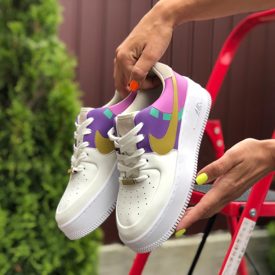Кросівки жіночі Nike Air Force 1 шкіряні Білий Фіолетовий Рожевий