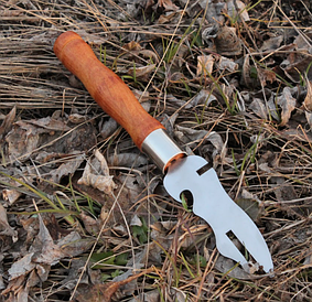 Виделка-ніж для зняття м'яса з шампурів