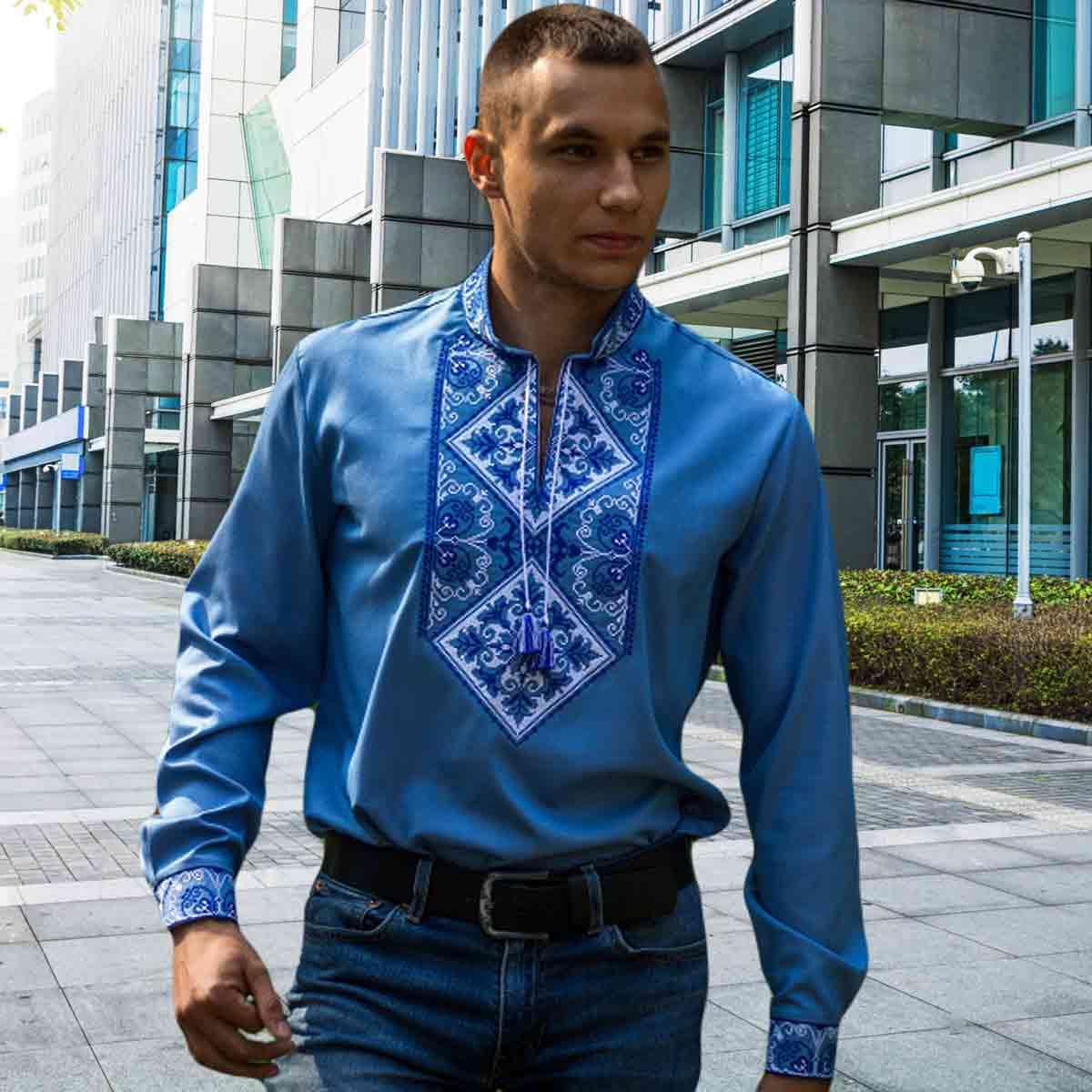 Чоловіча вишиванка блакитна з вишивкою хрестиком Говерла