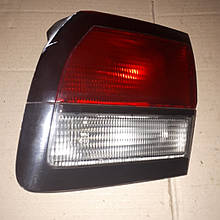 Ліхтар задній стоп лівий правий зовнішній внутрішній Мазда Mazda 626