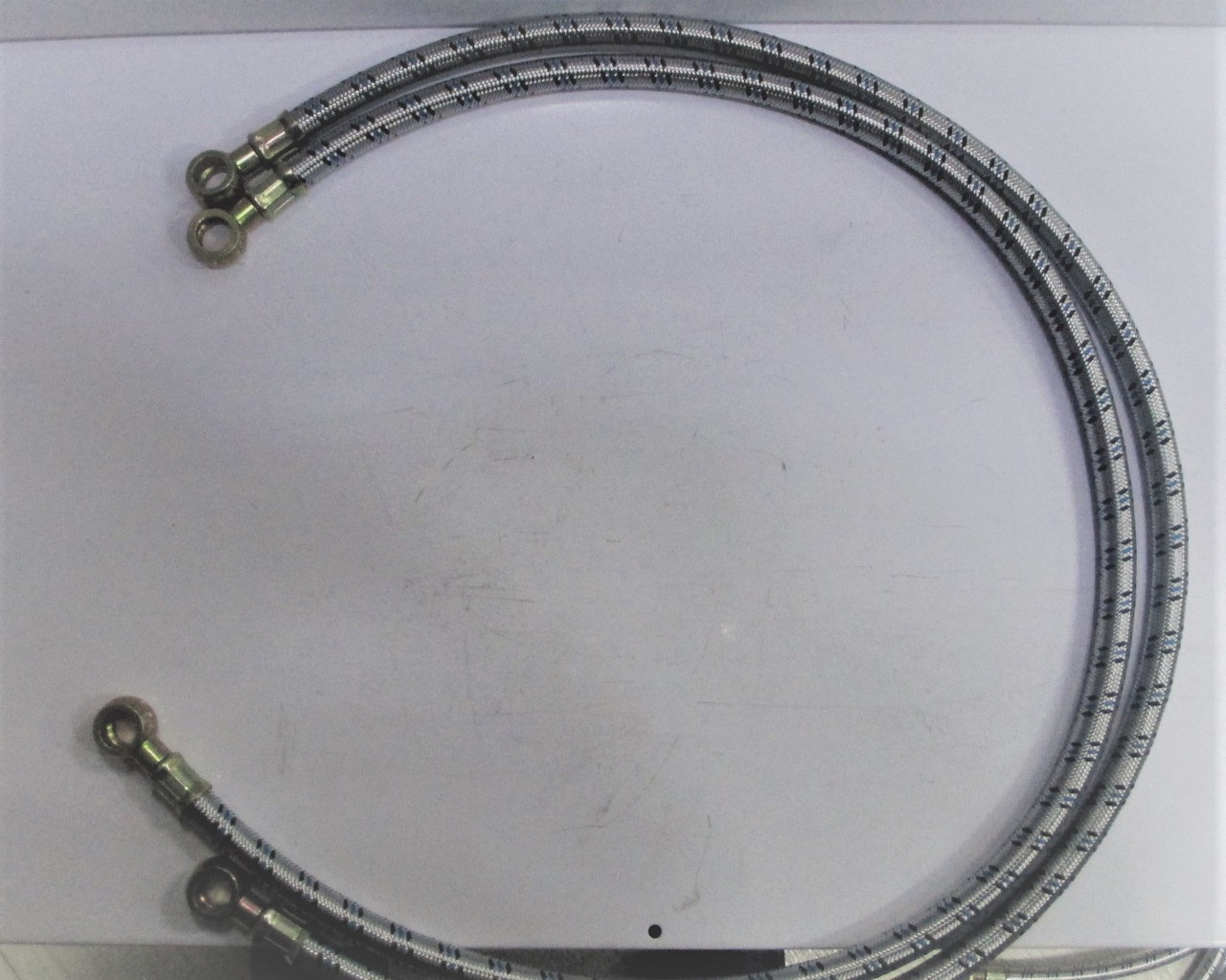 Паливопровід МТЗ з металевою опліткою L = 1050mm (d = 14mm)