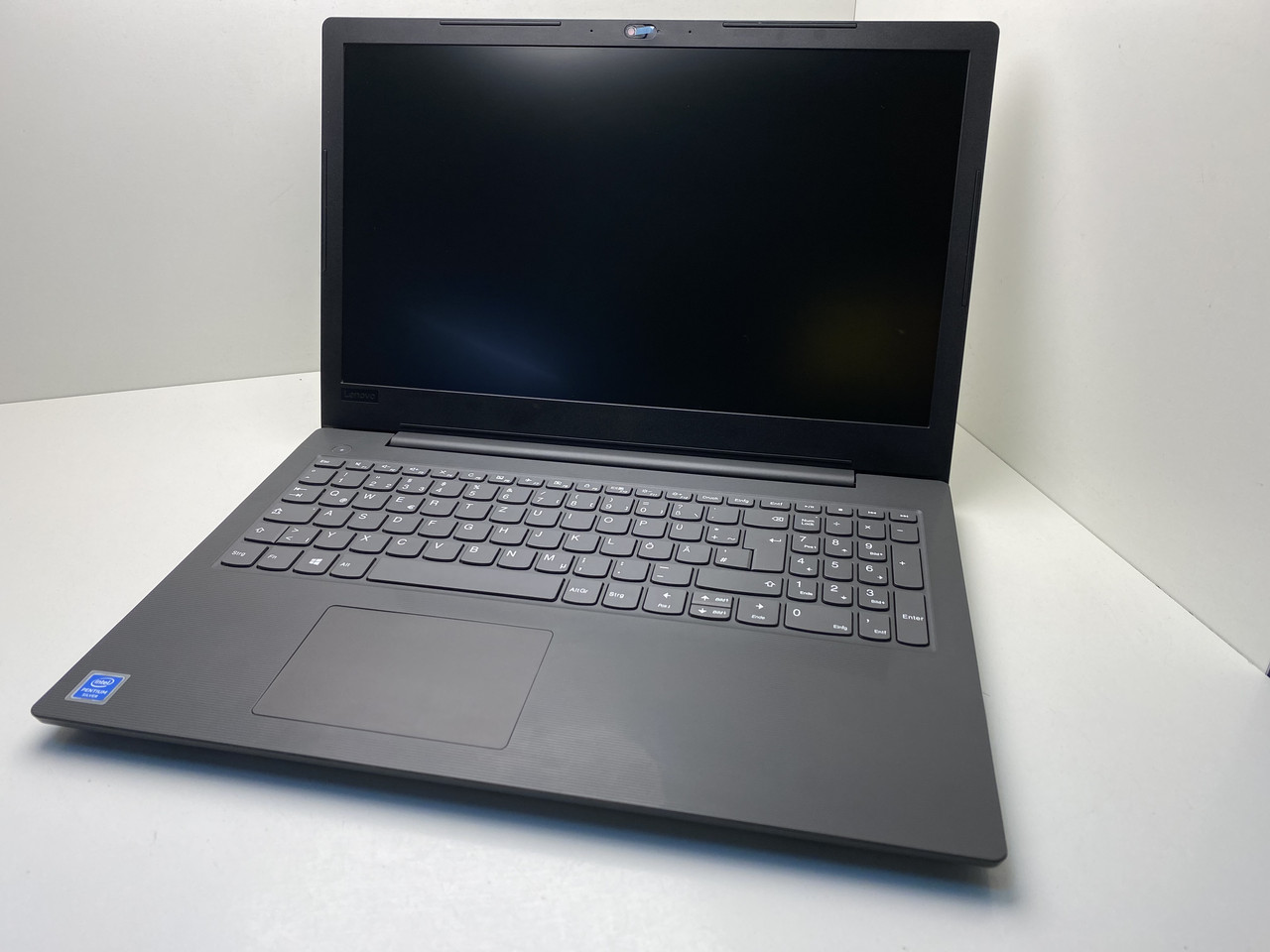 Ноутбук Lenovo V130-15IGM