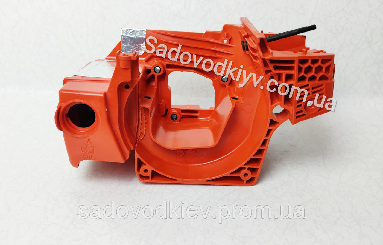 Картер для бензопили Oleo-Mac 952 (50070007GR)