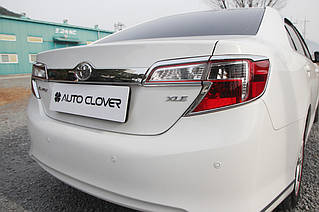 Хром накладки на стопи Toyota Camry 2012-2014 (Американка) Autoclover C472