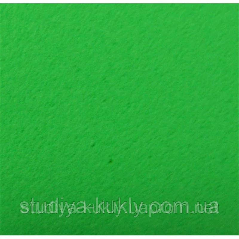 Фоамиран, колір - зелений, 0,6 мм, 19*29 см, тонкий. Виробництво Іран.
