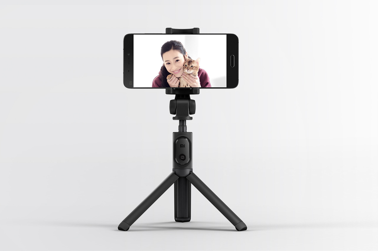 Селфи палка Xiaomi tripod Selfie stick Bluetooth трипод штатив