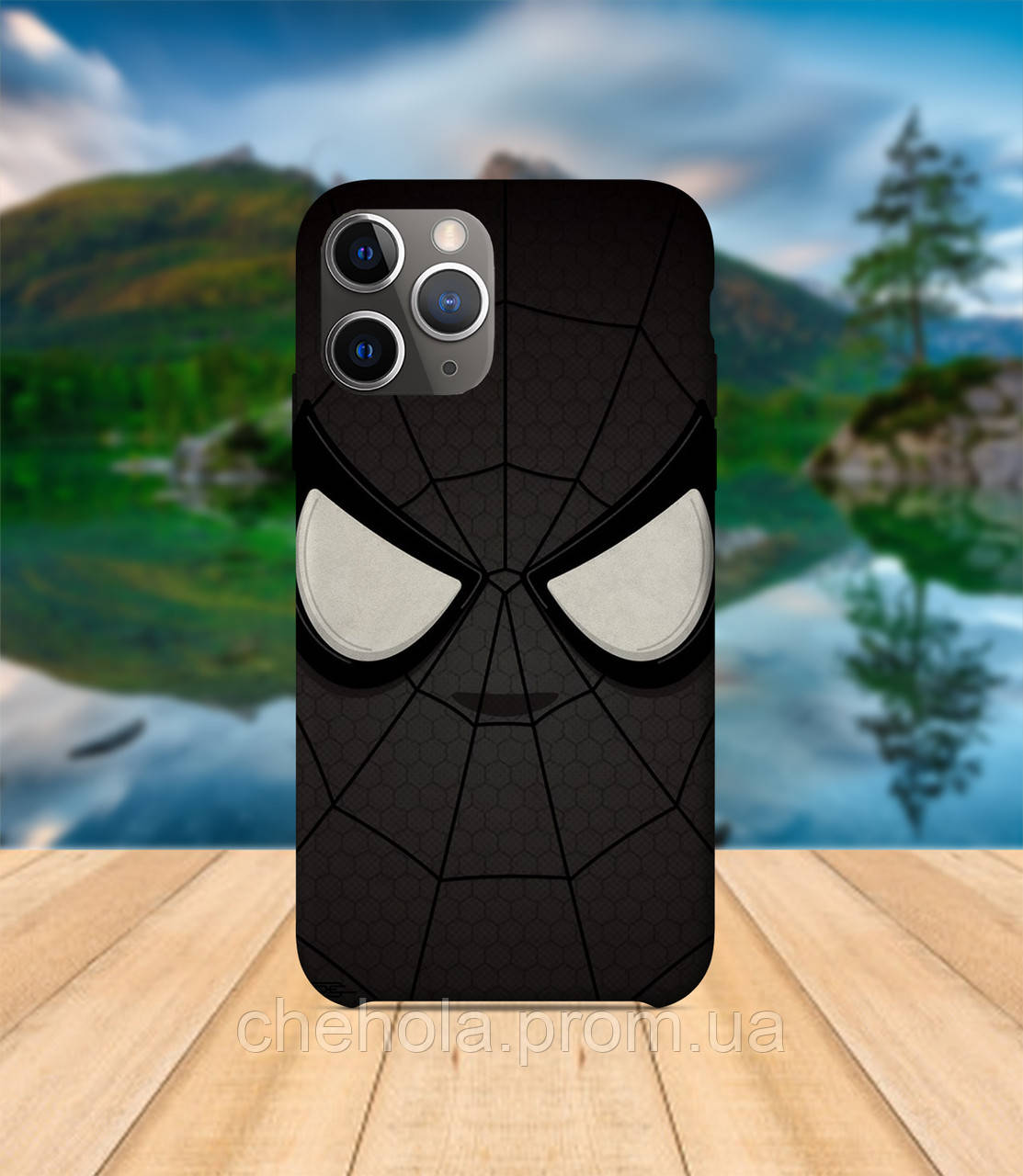 Чехол iPhone 11 Человек паук черный с принтом - фото 1 - id-p1214028198