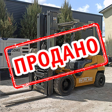 Газовий японський навантажувач 3 тонни Caterpillar GP30NT-3 б/в, фото 2