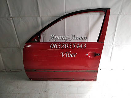 Двері передня ліва водійська Volkswagen Passat B5 є вм'ятина і подряпини