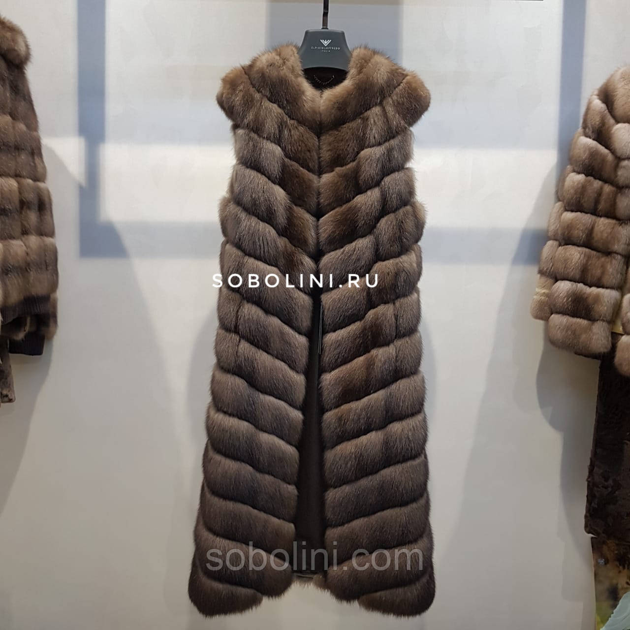 Жилет із хутра соболя діагонального крою 42/44/46р, фото 1