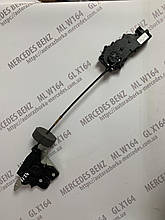 Замок двері кришки багажника Mercedes ML W166 GL замок ляди Мерседес МЛ 166 А2047500060 А2047400735