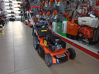 Газонокосарка Oleo-Mac GV 53 TK ALL ROAD PLUS4 (Самохідна) з двигуном Emak k 805 OHV 196 cc