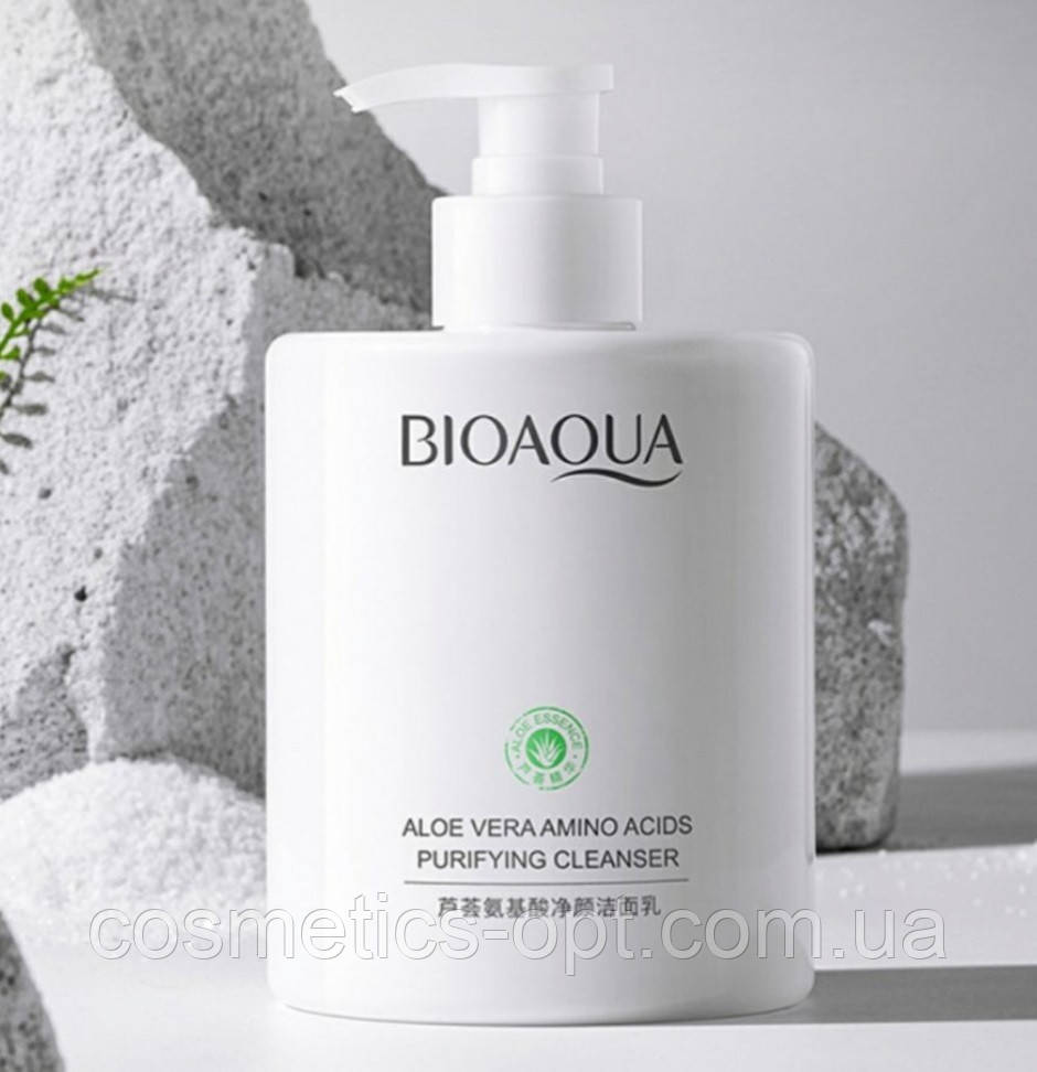 Лікувальна пінка з соком алое віра Bioaqua Aloe Vera Cleanser, 500 g