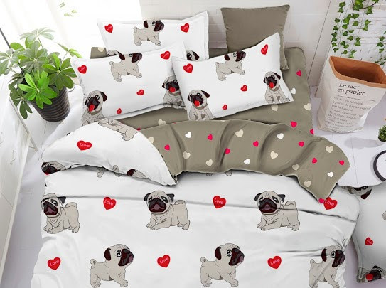 Півтораспальний постільний комплект - Мопси на білому компанія