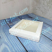 Коробка с окном для пряника белая 150*150*30мм (крышка-дно)