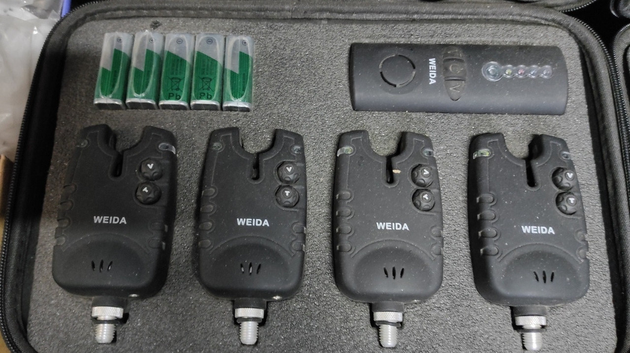 Набір сигналізаторів для риболовлі з пейджером "WEIDA", 4+1 (вологостійкі)
