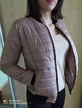 Весняна жіноча куртка бомбер колір пудра рожевий хакі чорний червоний розмір 42 44 46 48 50 52 новинка 2021, фото 2